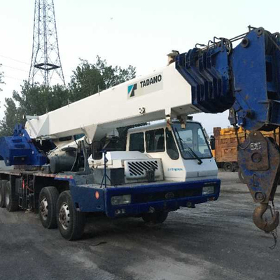 Κρέα φορτηγού QY50KA 55 τόνων ονομαστική χωρητικότητα φόρτωσης Χρησιμοποιούμενο Tadano GT-550E