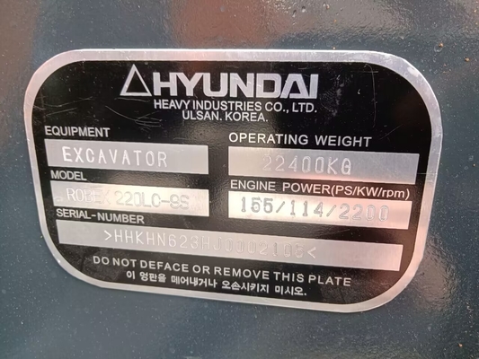 4600MM Μέγιστο ύψος ανασκαφής Χρησιμοποιούμενος εκσκαφέας σε 4,2 km/h Ονομαστική ταχύτητα για έργα κατασκευής