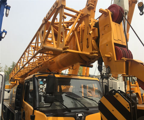 Μέγιστο ύψος ανύψωσης 51,2 M Χρησιμοποιούμενο γερανό φορτηγού QY50K2 XCT25 QY25K QY50K QY70K QY100K QY130K