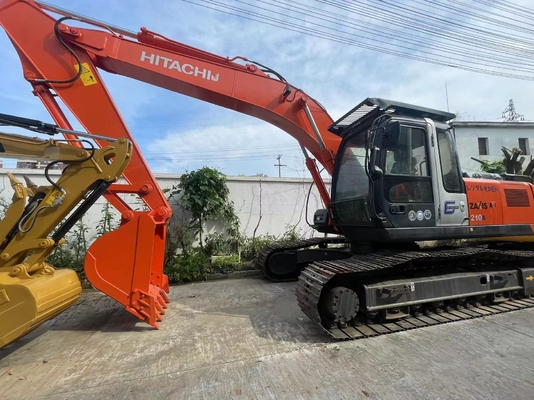 Χρησιμοποιούμενη εκσκαφέας Hitachi ZX210 με χωρητικότητα κουβάς 0,45m3 και βάρος μηχανής 21500 KG