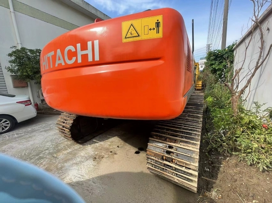 Χρησιμοποιούμενη εκσκαφέας Hitachi ZX210 με χωρητικότητα κουβάς 0,45m3 και βάρος μηχανής 21500 KG