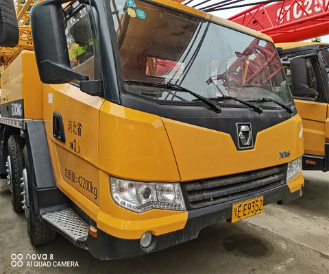 XCMG QY70KA 70T κινητό γερανό φορτηγού με υδραυλική βαλβίδα Liyuan και βάρος 20000 kg