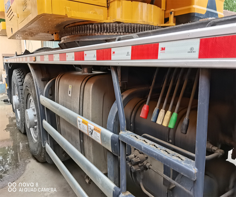 70T κινητό γερανό XCMG QY75K Χρησιμοποιούμενο γερανό φορτηγού με υδραυλικό κύλινδρο και βαλβίδα Liyuan