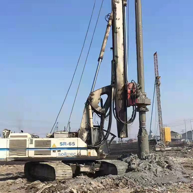 Κατασκευαστικά έργα Diesel Power Soilmec SR-80C SR-70 SR-60 SR-65 Ράμφος γεωτρήσεις στην Ιταλία